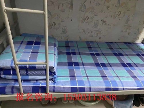 石家莊鐵路職業(yè)高級(jí)技工學(xué)校宿舍環(huán)境怎么樣? 學(xué)校新聞 石家莊鐵路職業(yè)高級(jí)技工學(xué)校宿舍環(huán)境怎么樣? 學(xué)校新聞