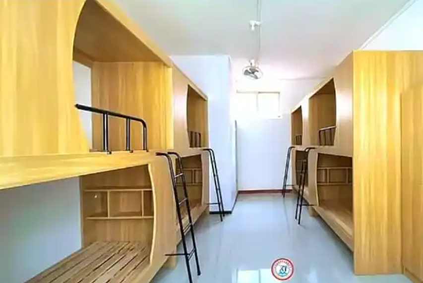 石家莊新鐵職業(yè)高級(jí)中學(xué)男生宿舍怎么樣 招生問(wèn)答 石家莊新鐵職業(yè)高級(jí)中學(xué)男生宿舍怎么樣 招生問(wèn)答